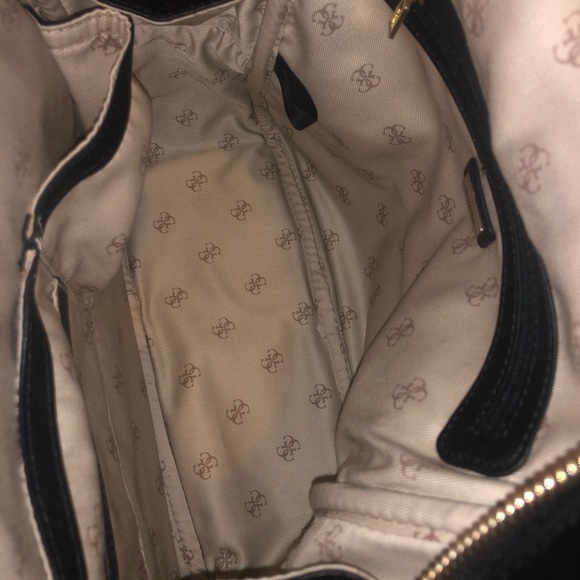 Guess Backpack - Picture 4 of 4